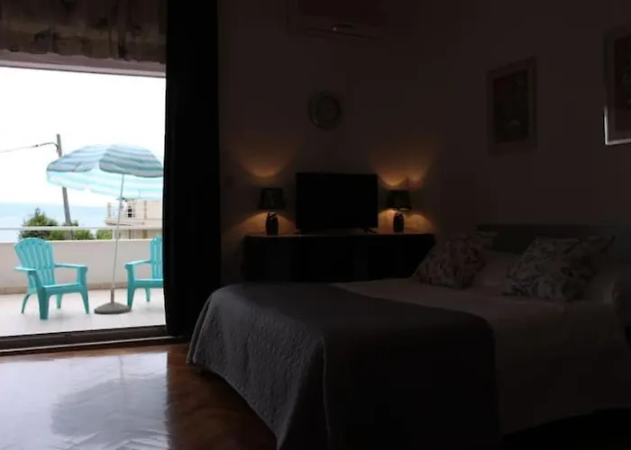 Maia\'S Beach Studio Znjan